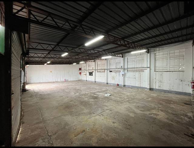 193M² WORKSHOP TO LET IN NEW ERA